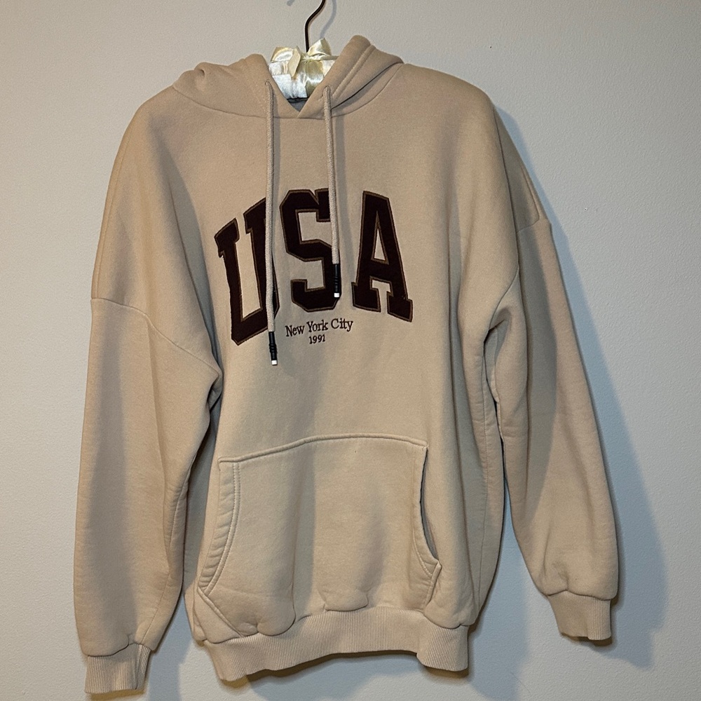 Beige USA New York City Hoodie Unisex - Perfect For 4th Of July - Picture 4 of 9